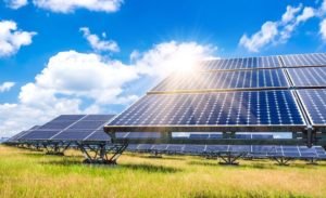 After Blackouts, Texas Became a Top State for New Solar Installations as Thousands Install Microgrids